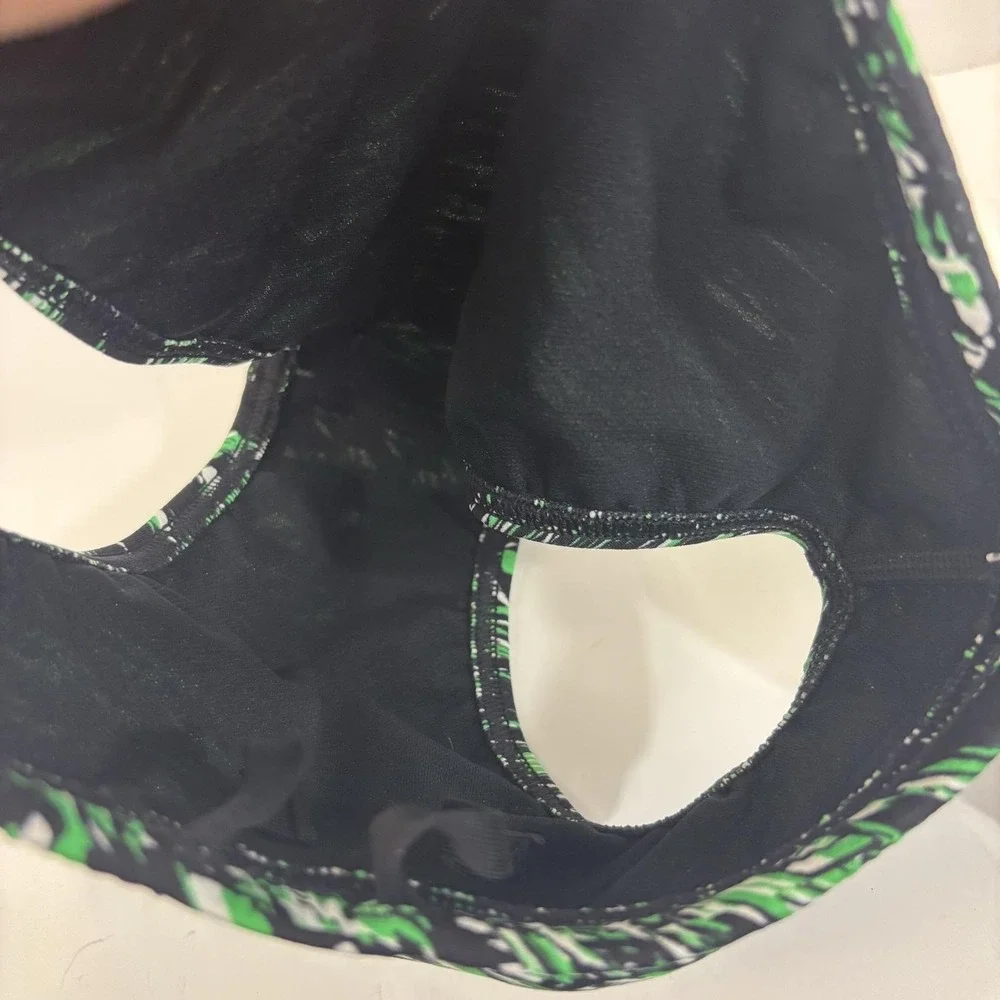 NWT Speedo Endurance+‎ Swim Brief Bottom Boys 26 / 10 Green Black Swim Suit